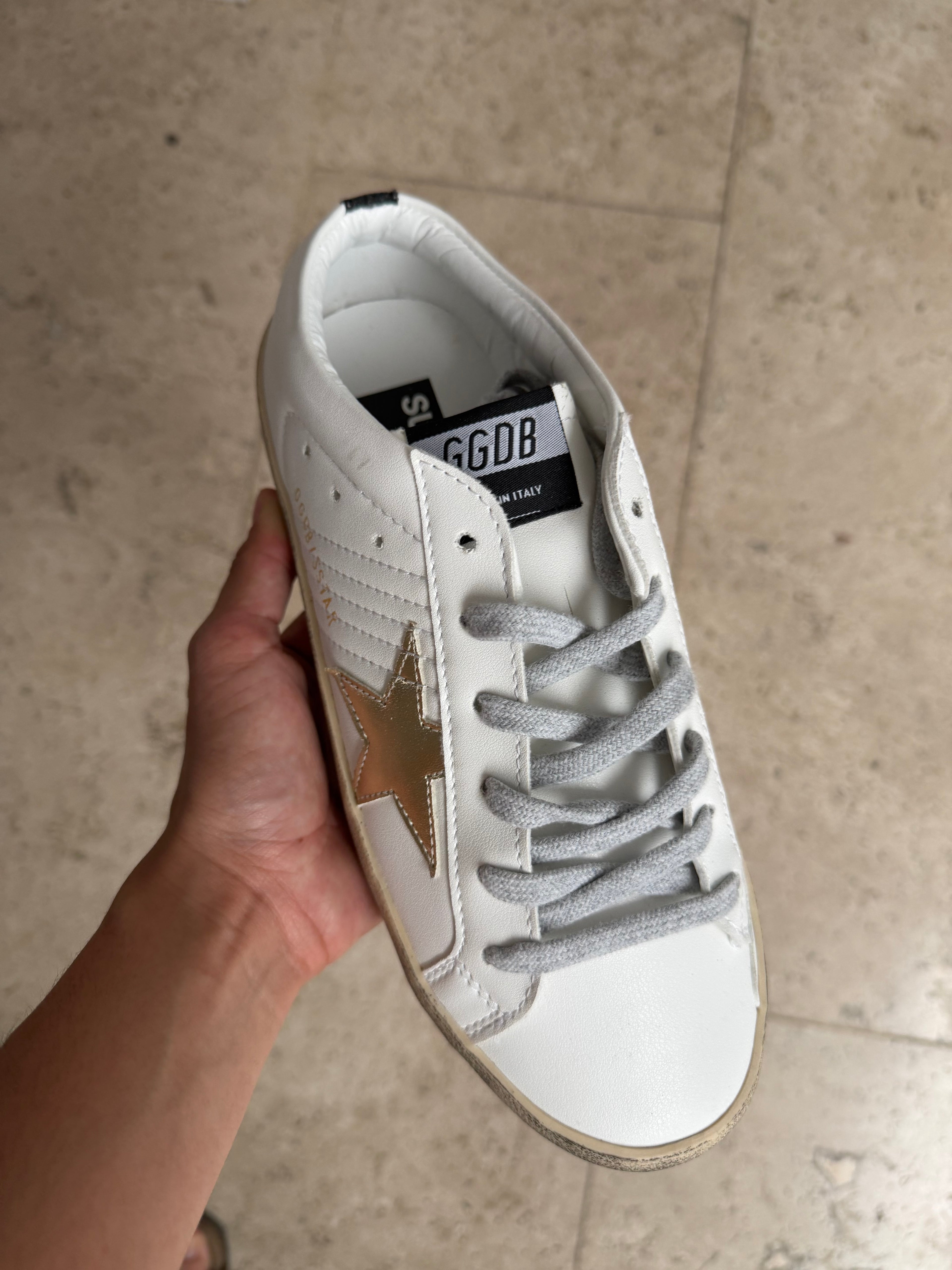 Golden goose meter dorado Blanco