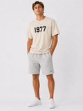 Playera essentials 1977 beige