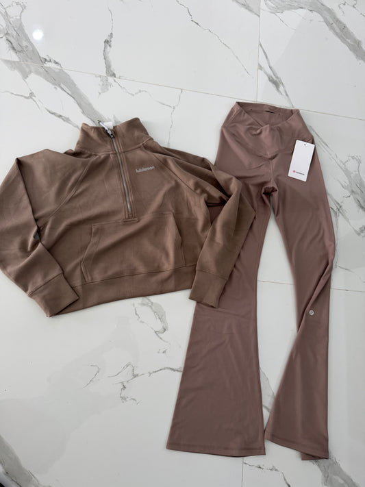 Conjunto Lululemon Leggin y sudadera café