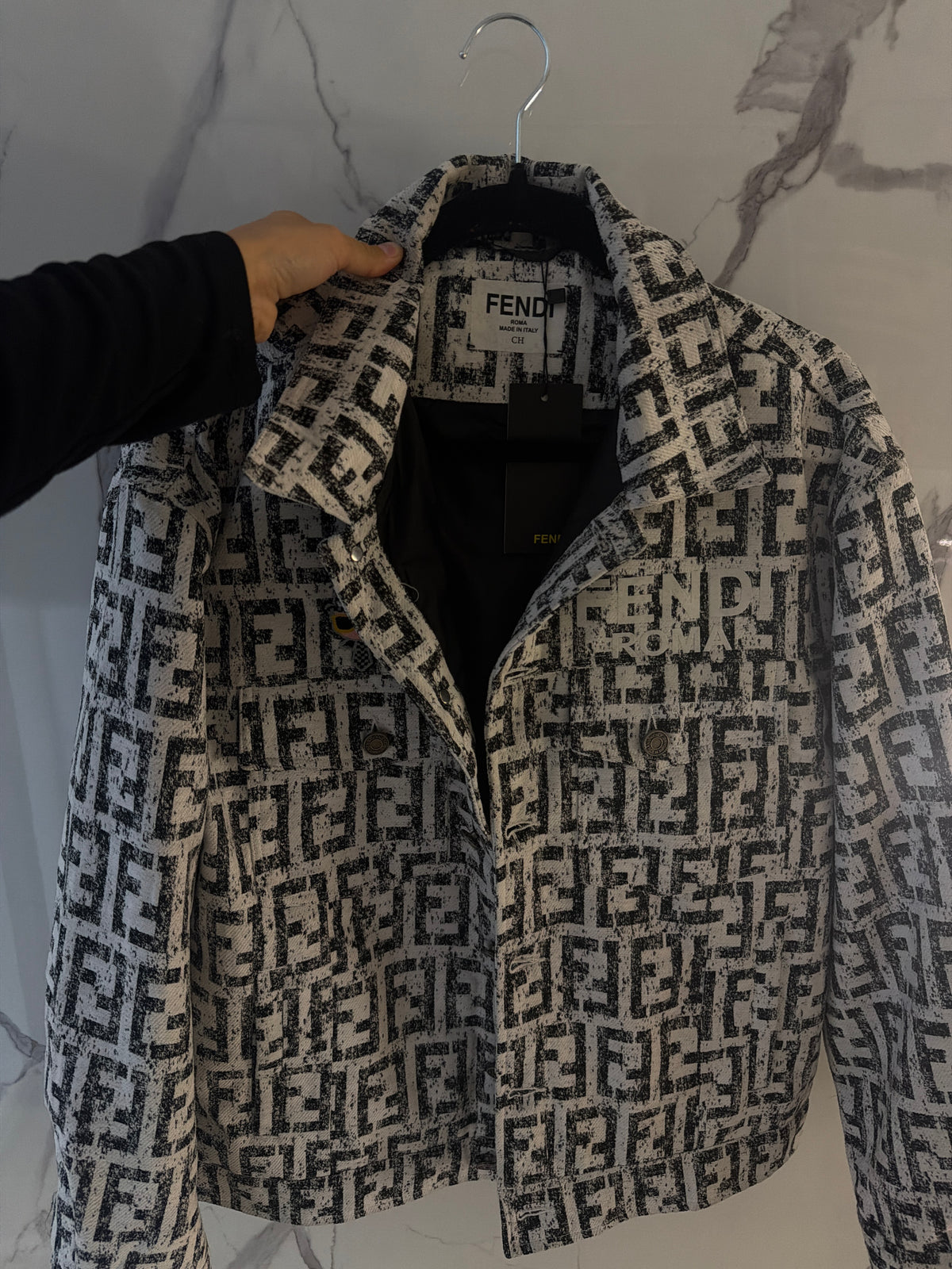 Chamarra fendi