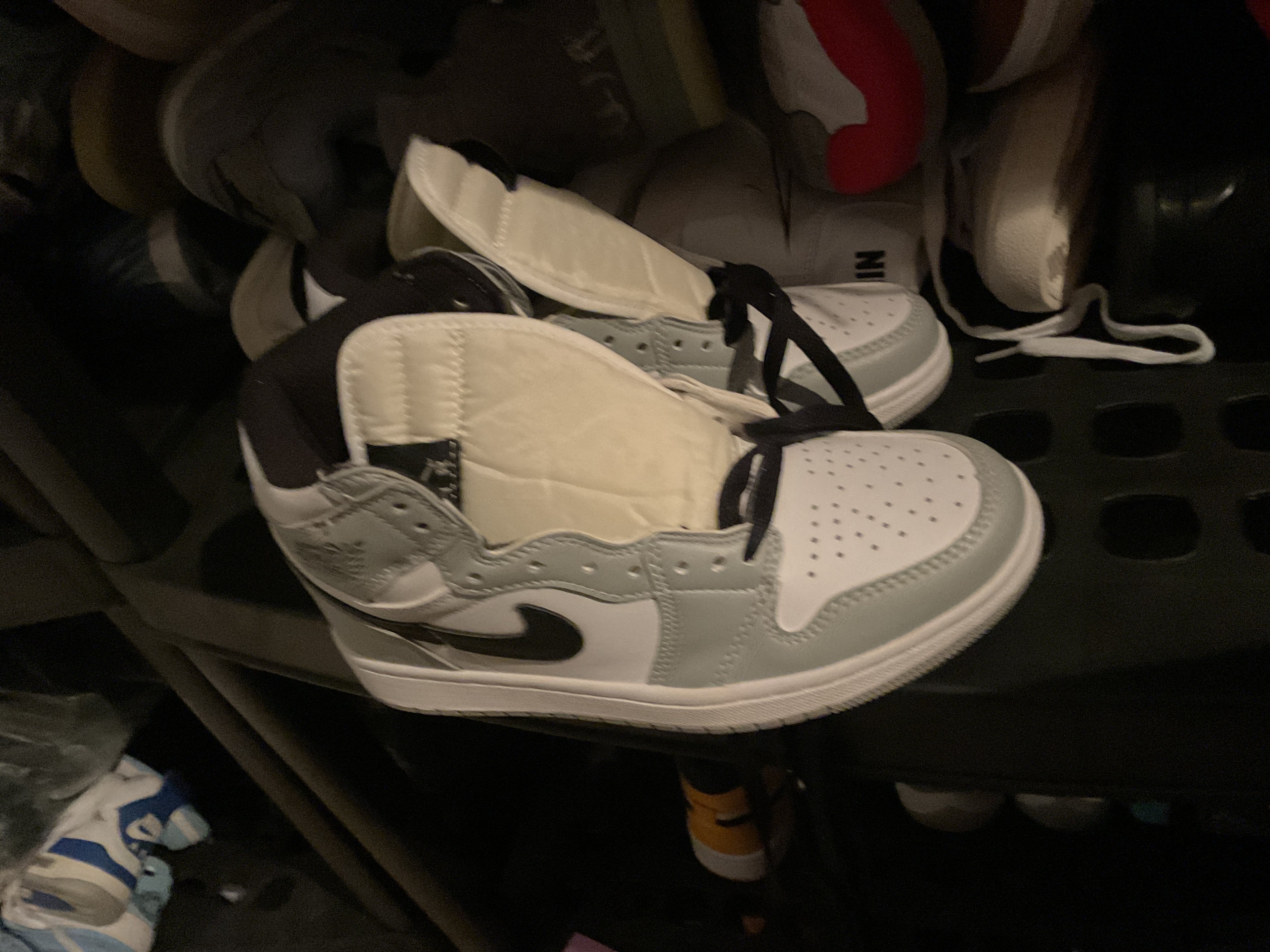 Jordan blanco gris