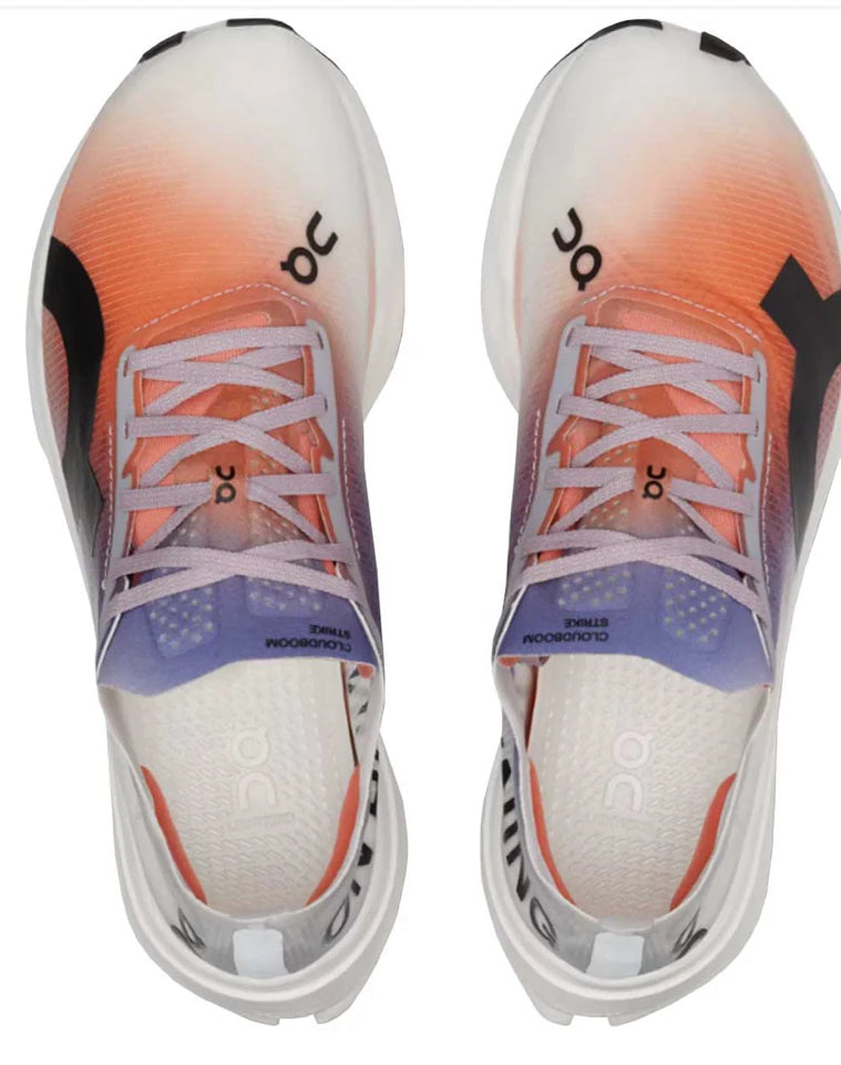 Tenis on Cloud Hyper naranja