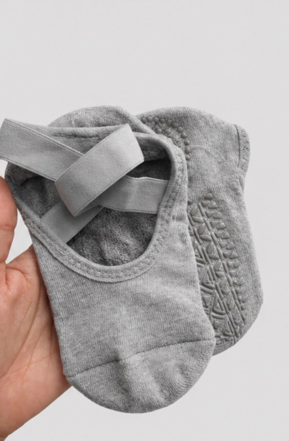 Tines Antiderrapantes Alo yoga gris