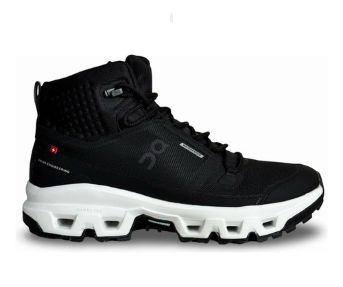 Bota Rock negro suela blanca