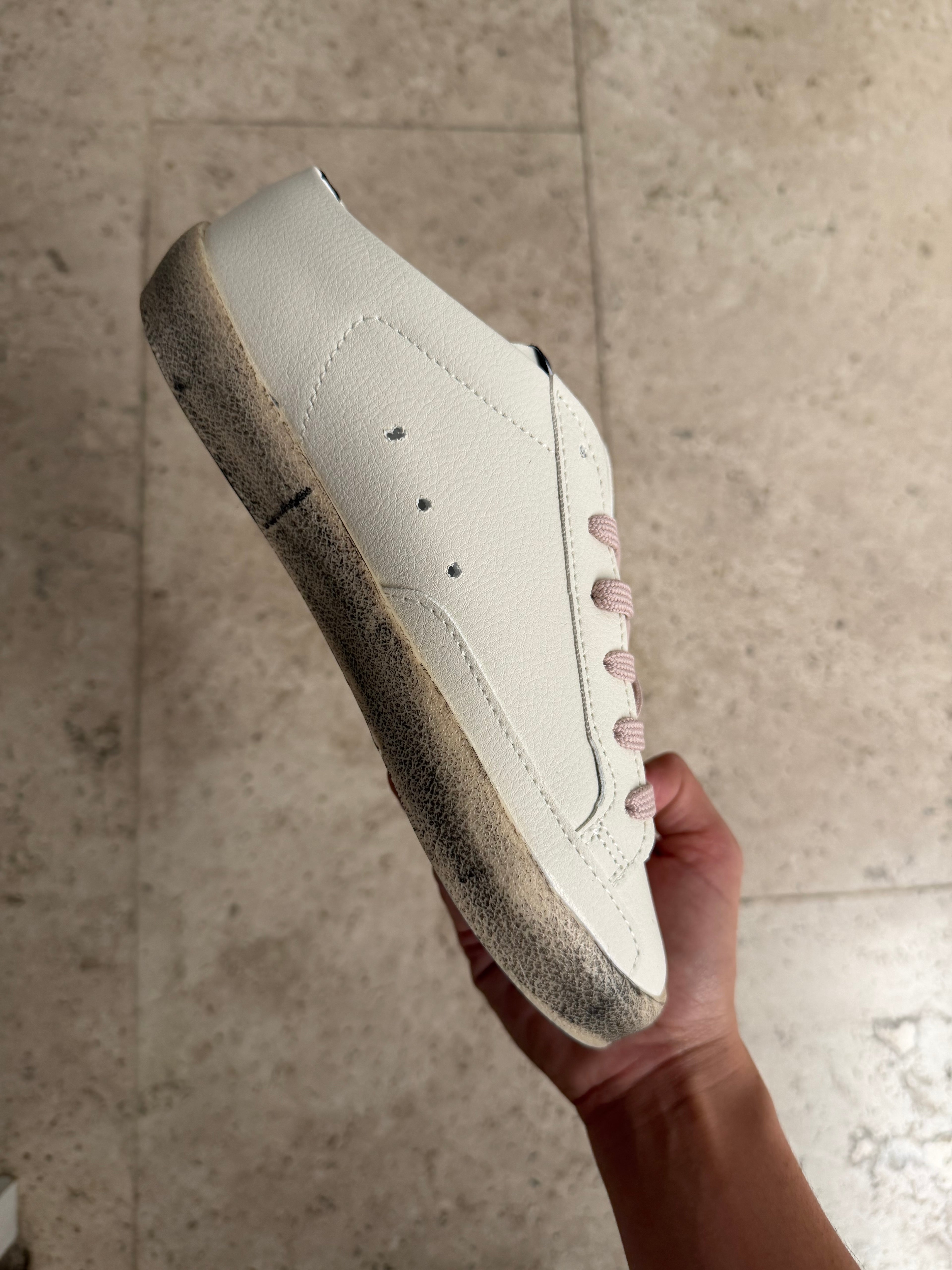Golden goose latte negro