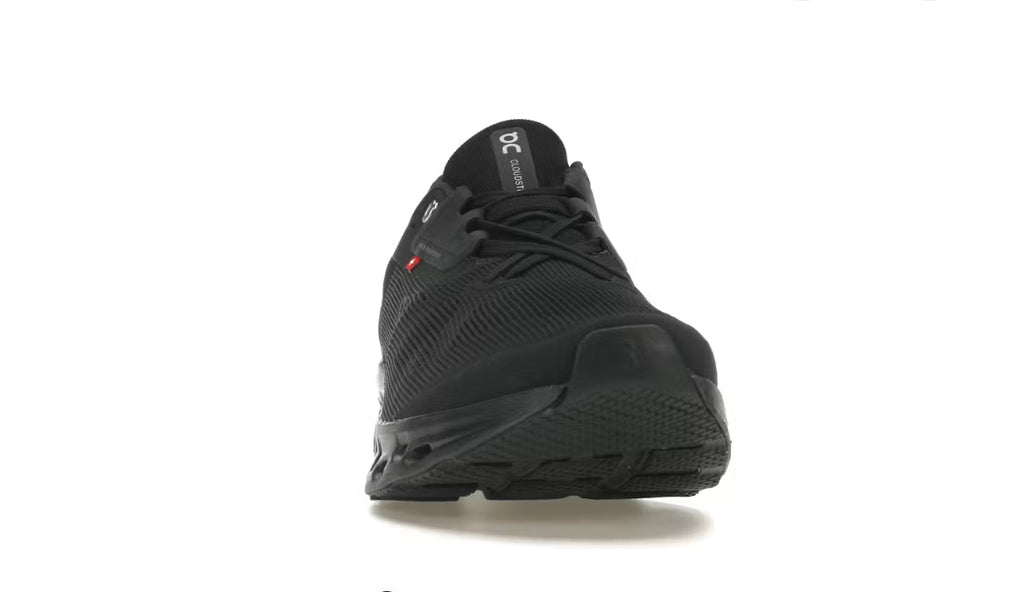 Tenis on Cloud stratus negro
