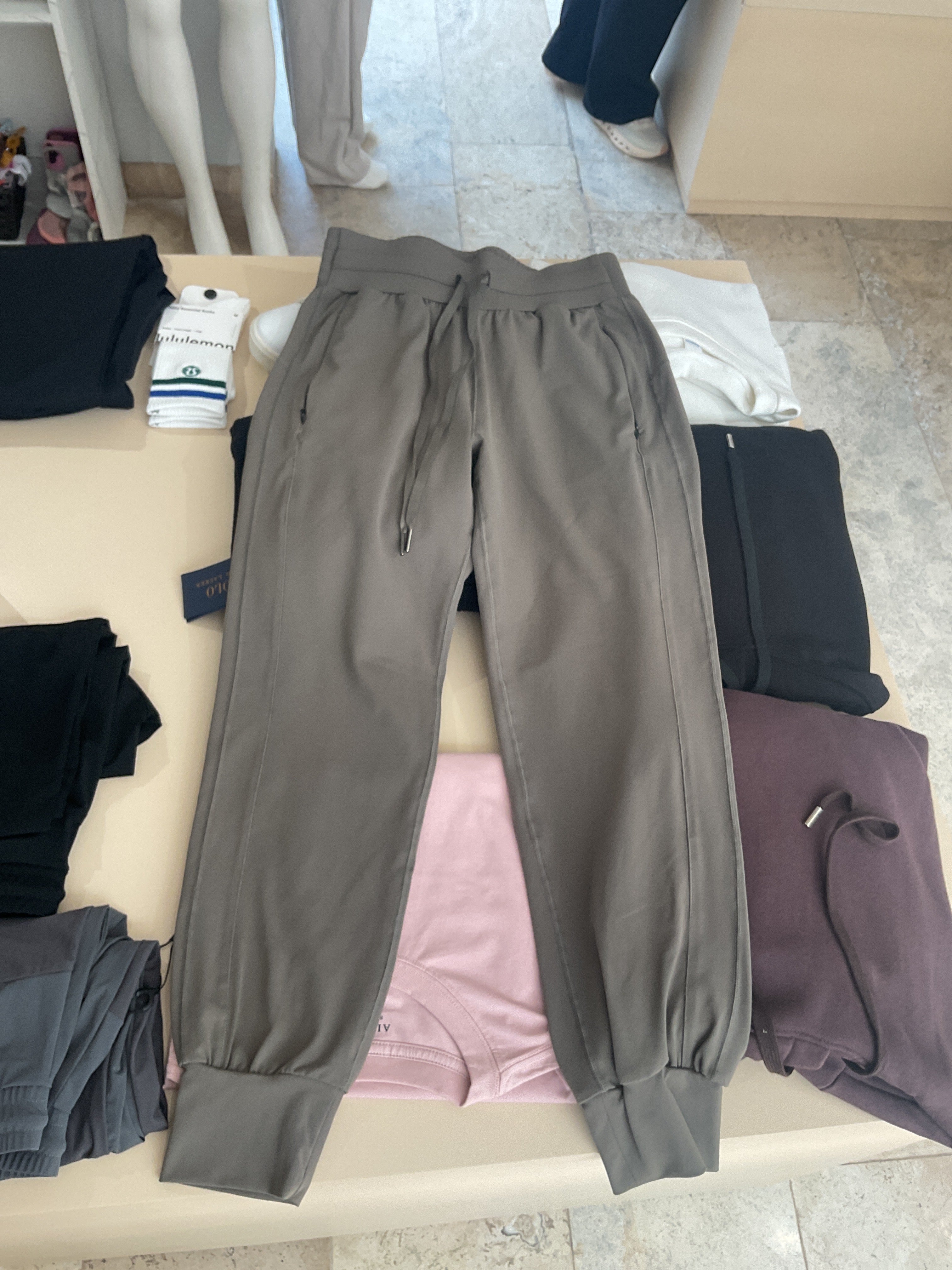 Jogger lululemon  verde caballero