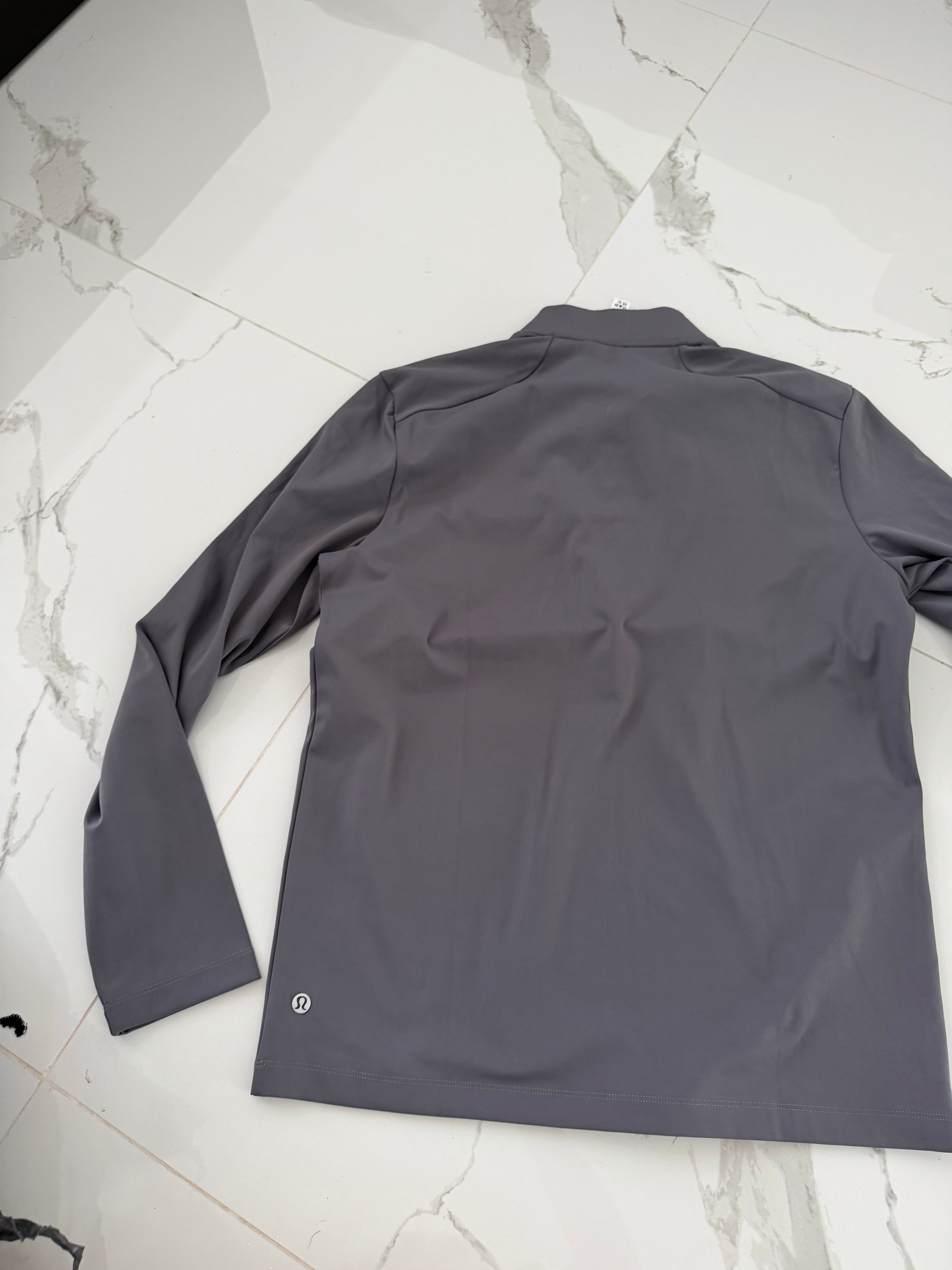 Suéter Lululemon medio sierre gris