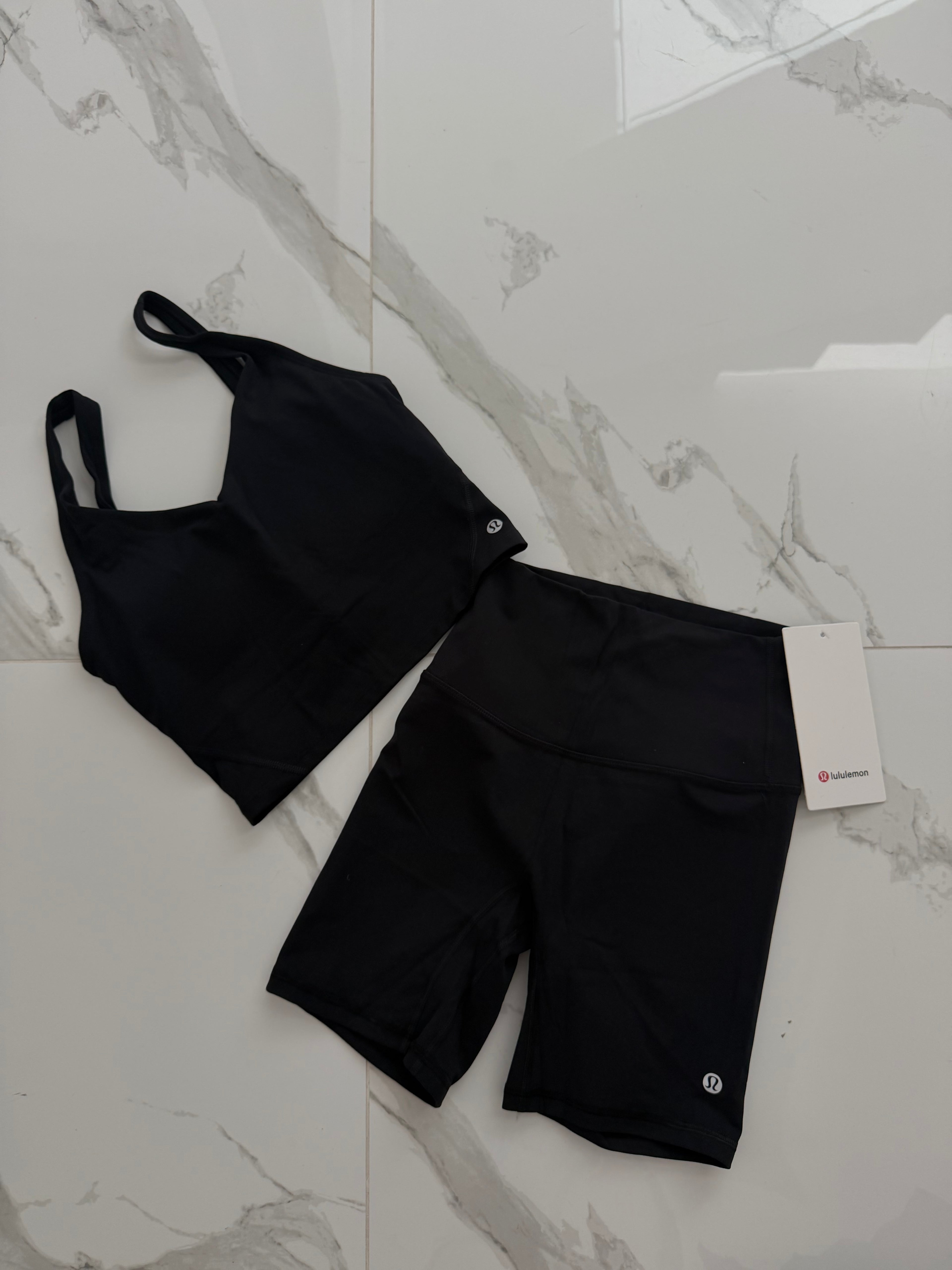 Conjunto Lululemon negro