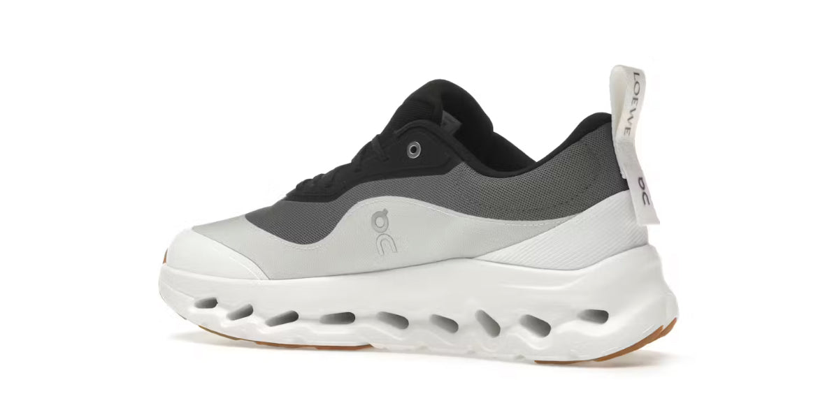 Loewe blanco con negro