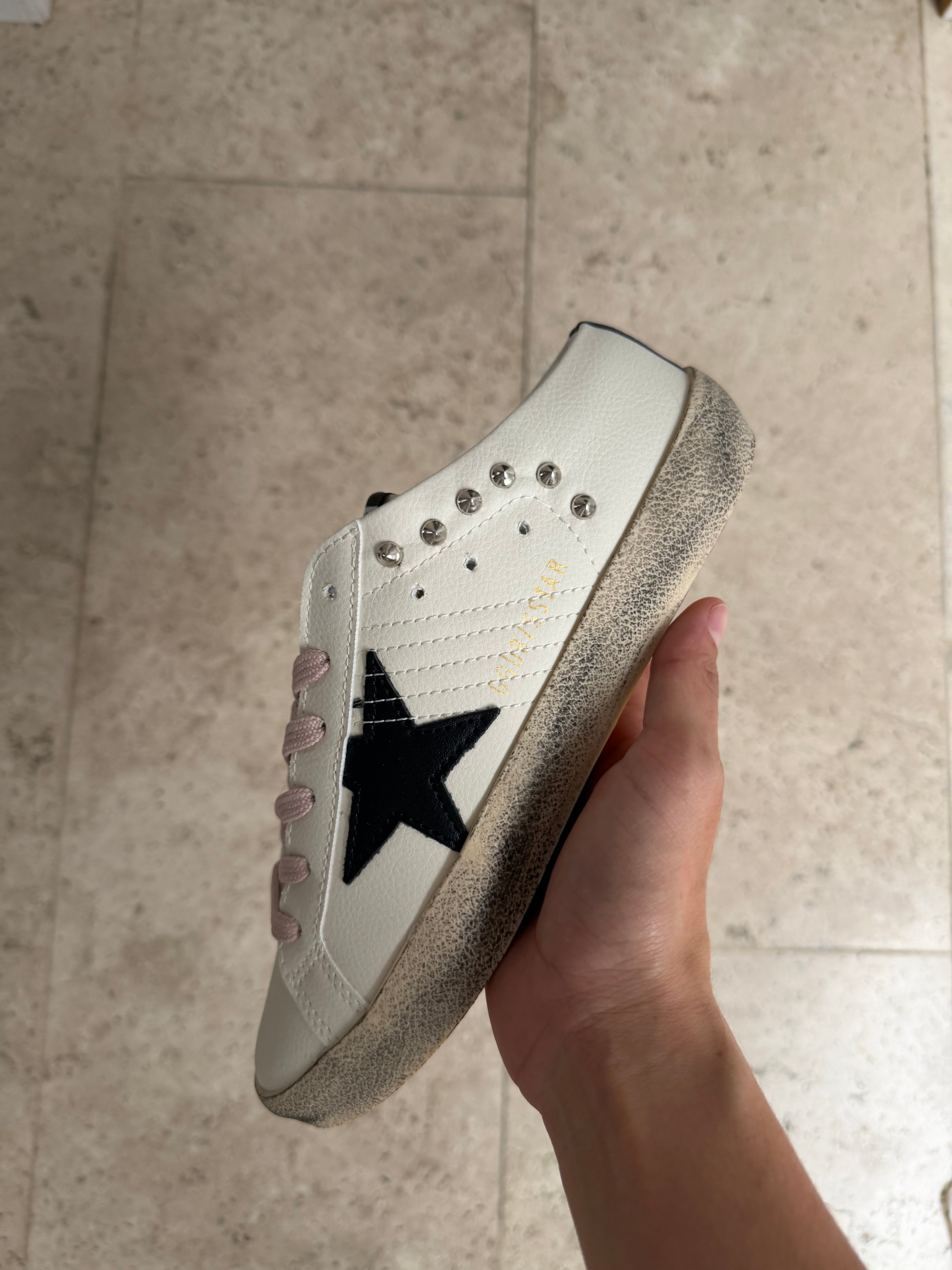 Golden goose latte negro