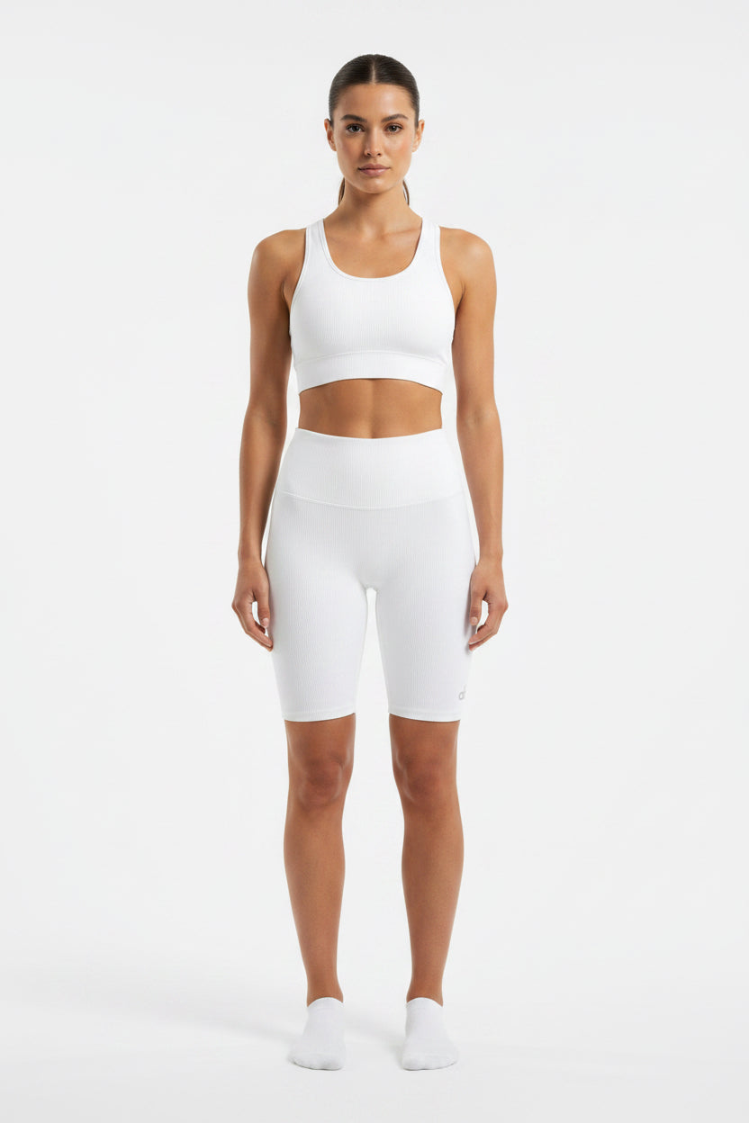 Biker Alo yoga acanalado blanco