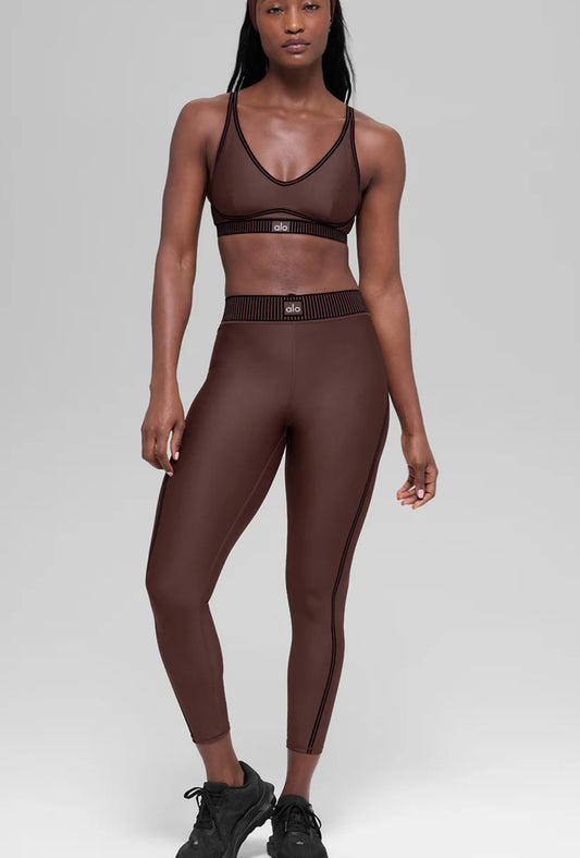 Conjunto Alo yoga terciopelo cafï¿
