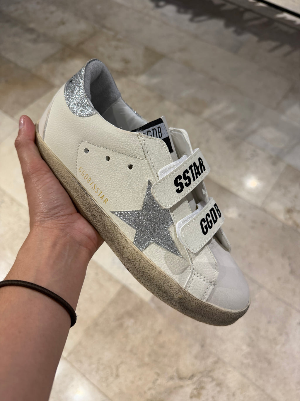 Golden Goose plata broche