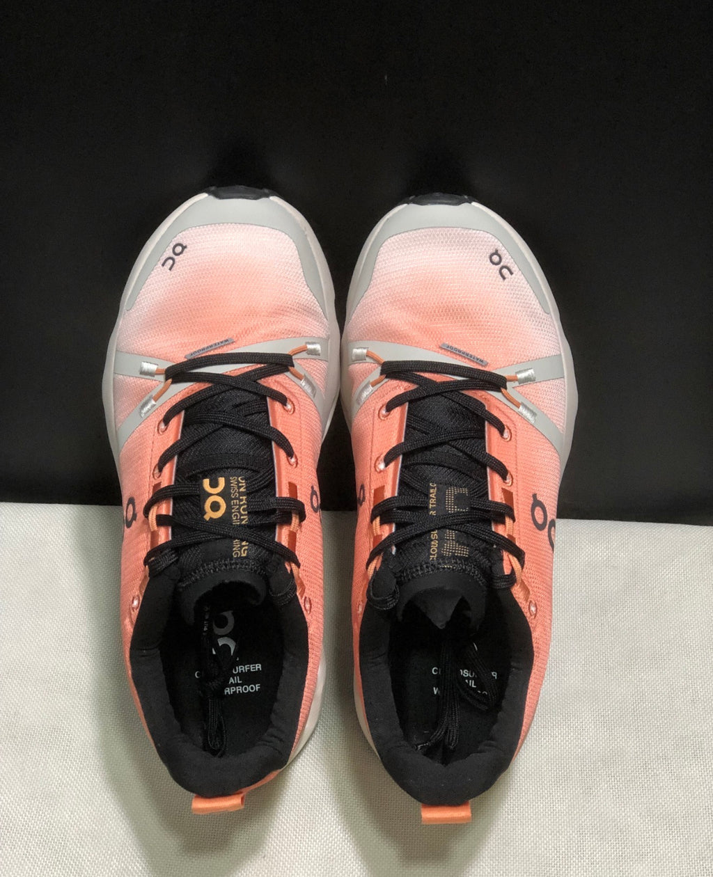 Tenis On Cloud Trail naranja