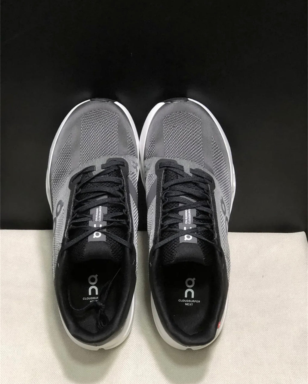 Surfer next negro suela gris
