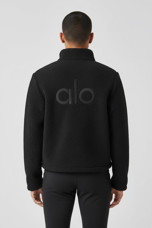Chamarra Alo yoga logo bordado peluche negro