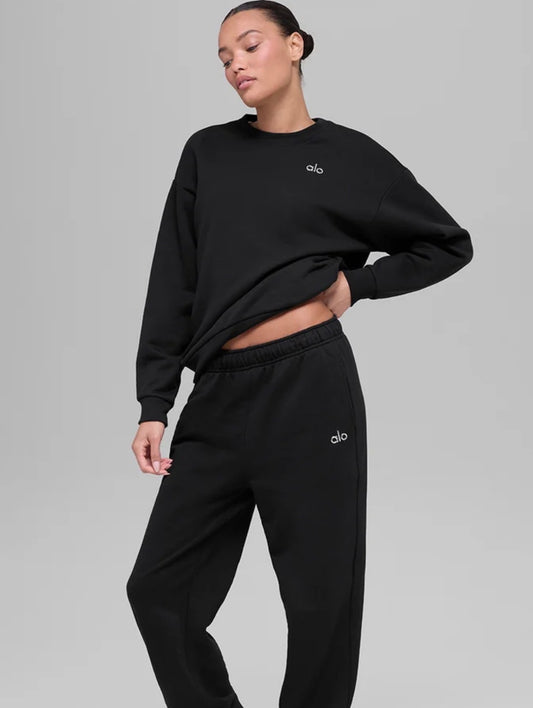 Conjunto Alo yoga sudadera  y pants negro