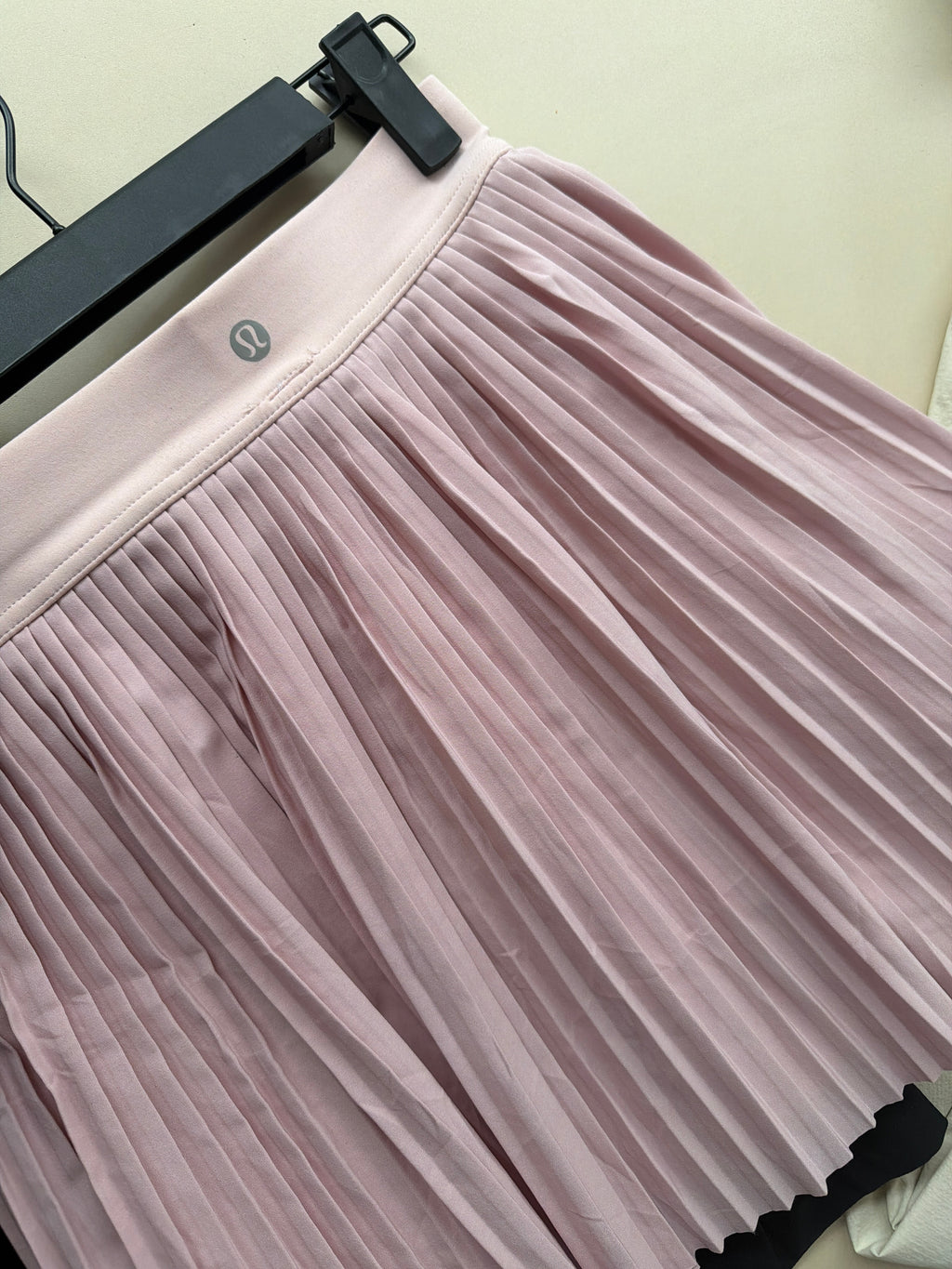 Falda lululemon rosa tableada