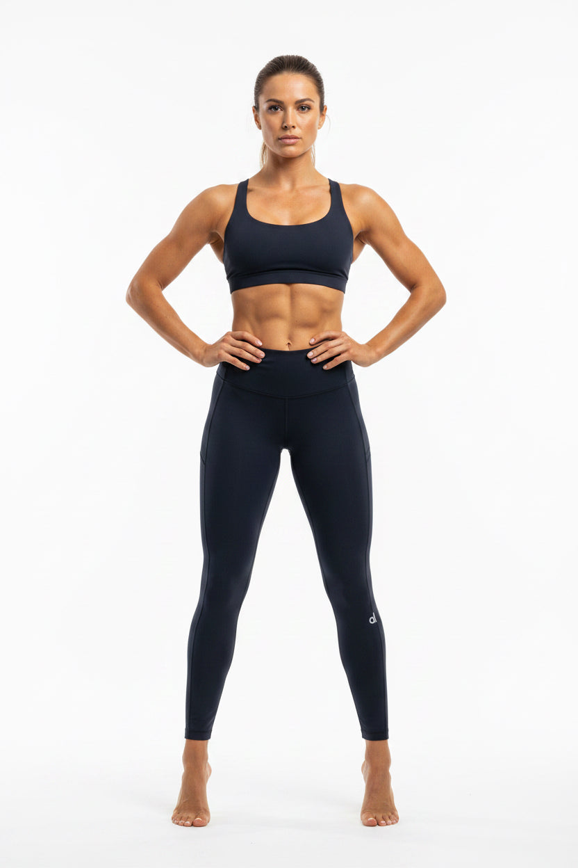 Leggin Alo yoga negro maya atrás
