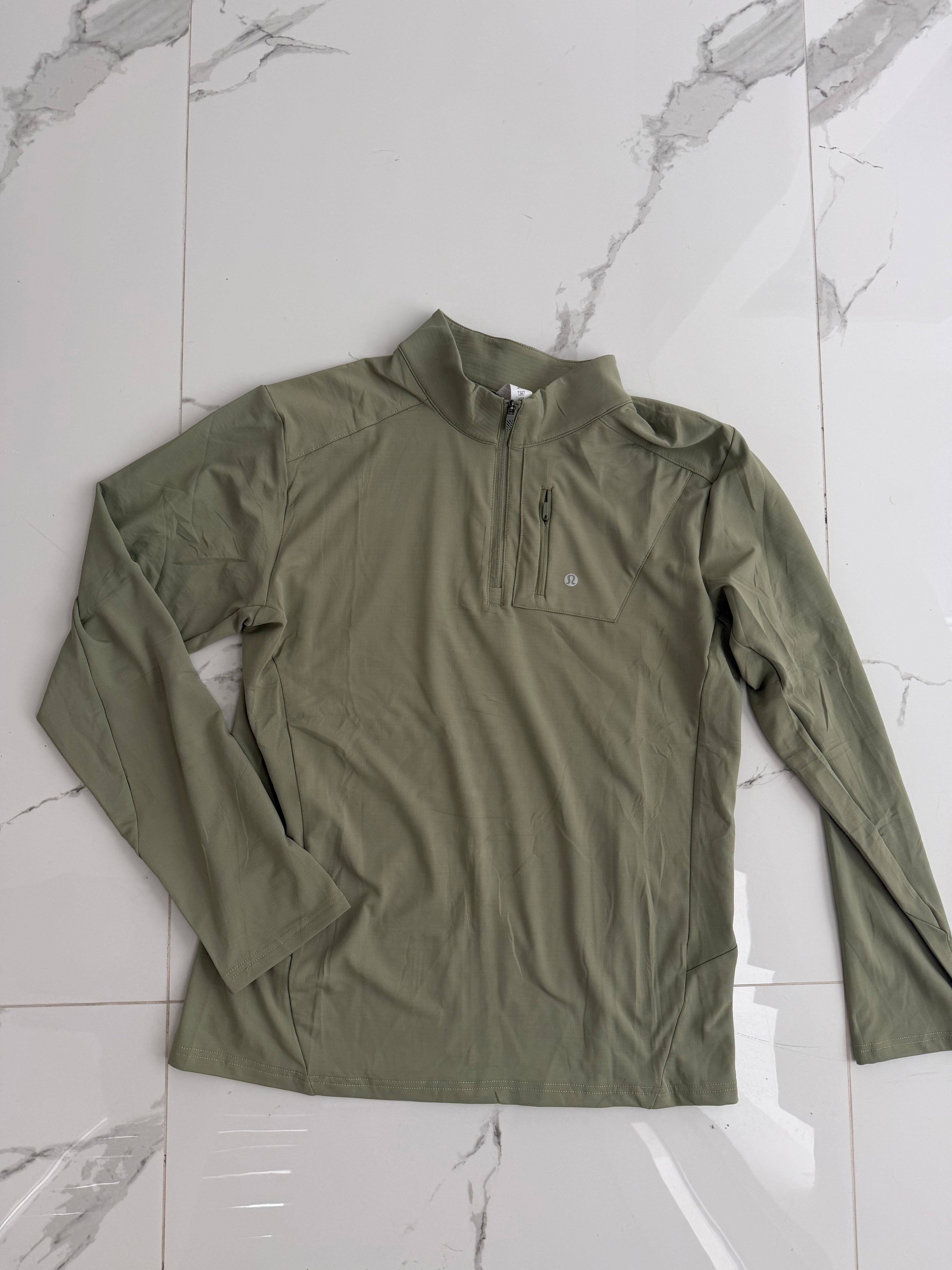 Suéter Lululemon verde