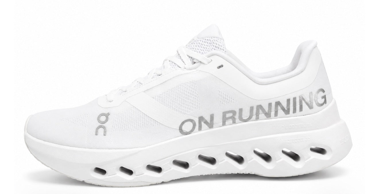 Tenis on Cloud Surfer next blanco total