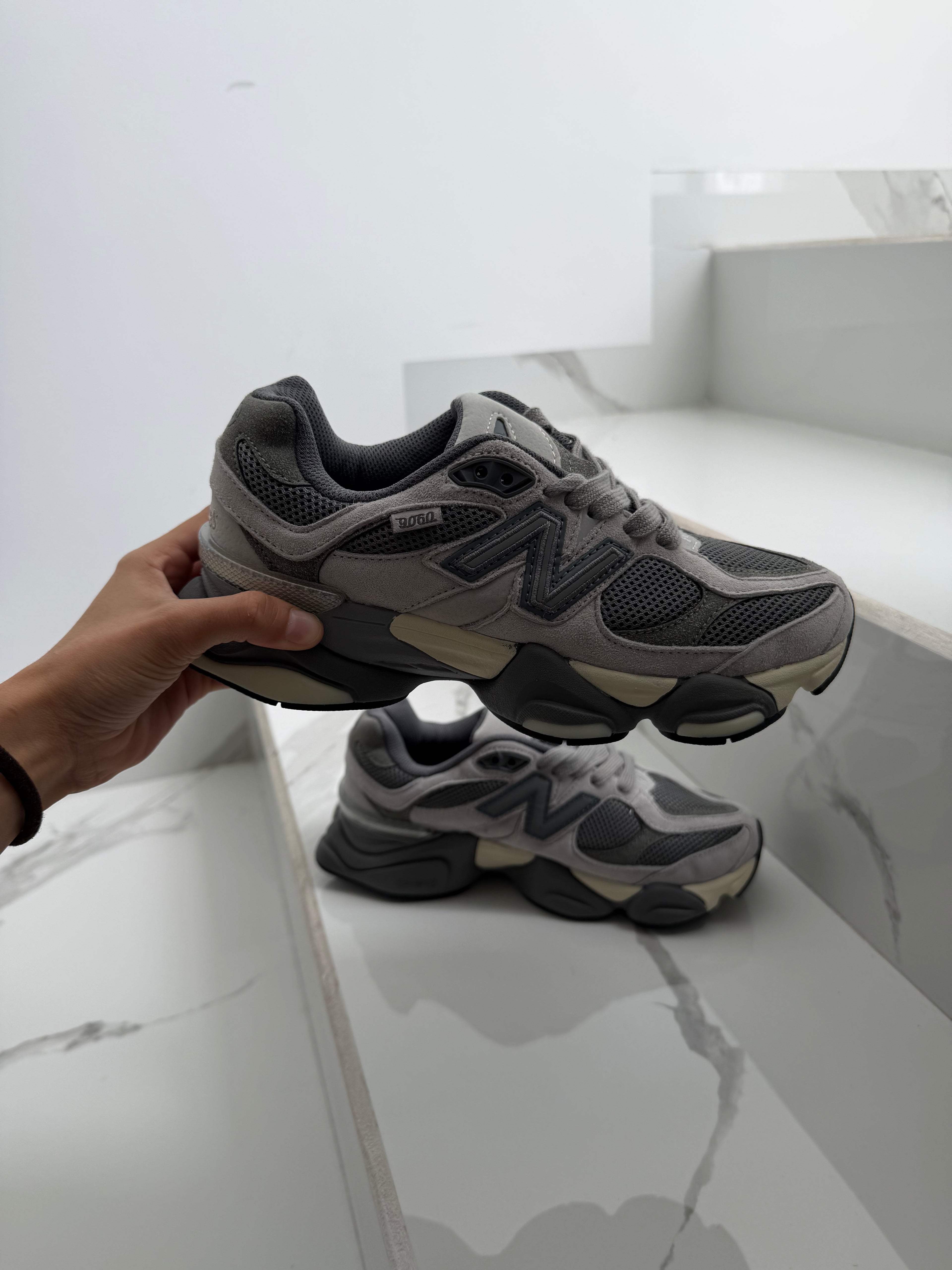 New balance gris