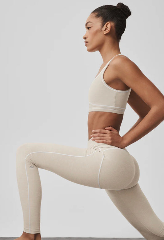 Conjunto Alo yoga l��neas h