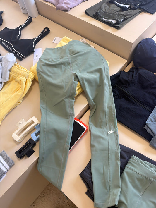 Leggin Alo yoga verde maya