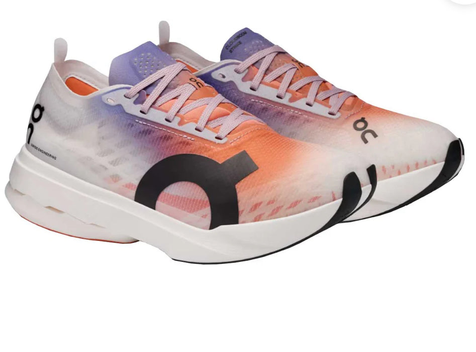 Tenis on Cloud Hyper naranja