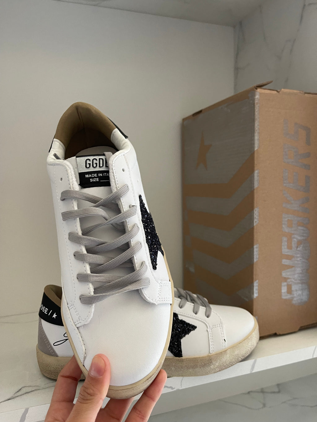 Golden goose estrella negra