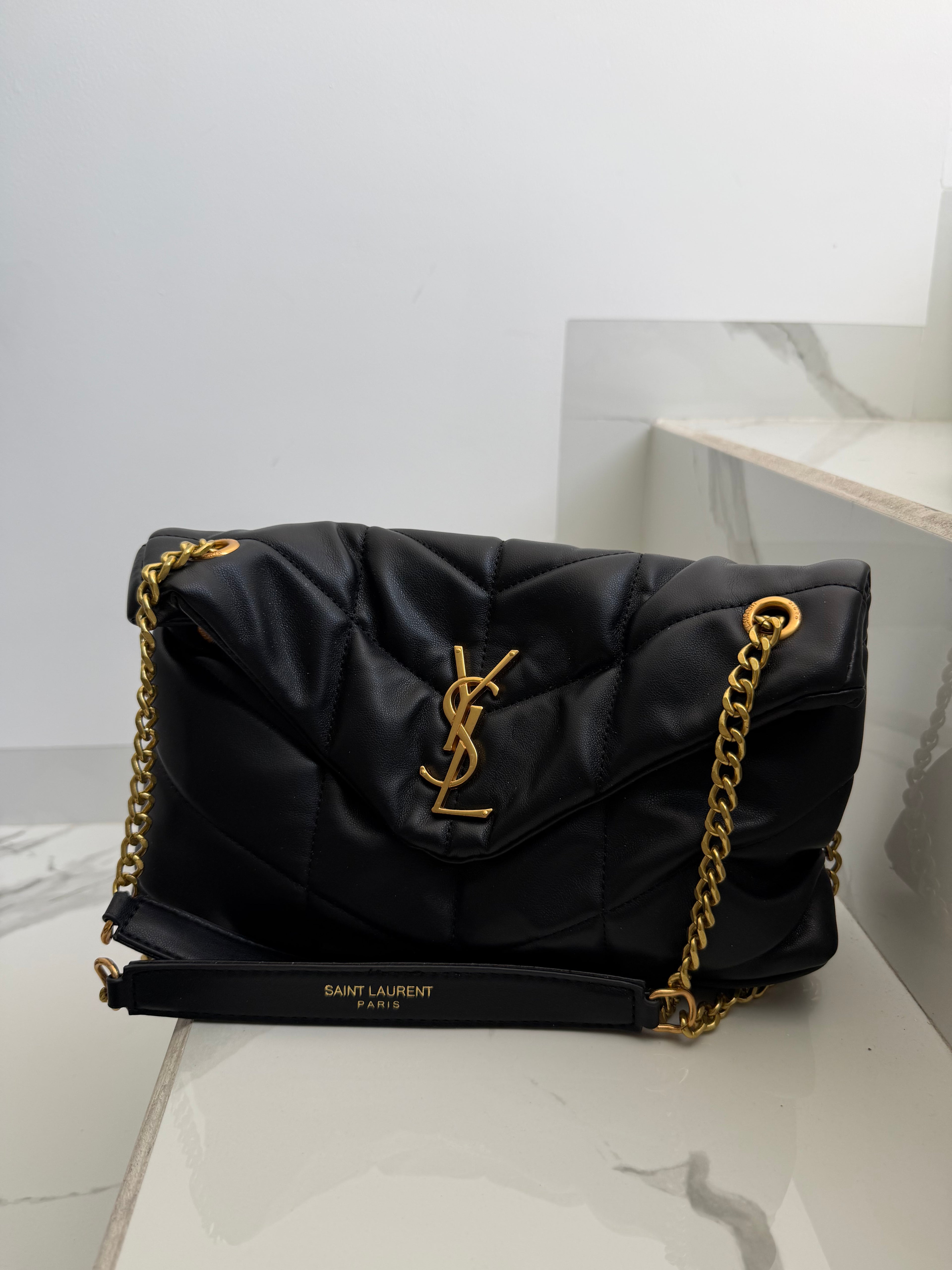 Bolsa ysl negra dorado