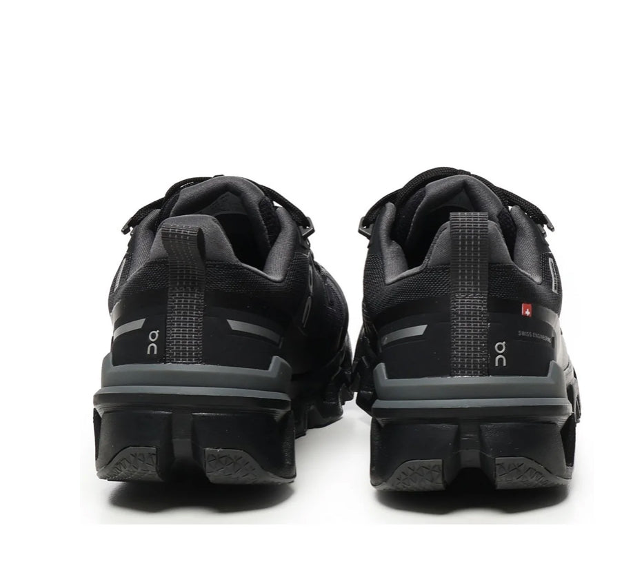 Tenis on Cloud Wonder negro gris