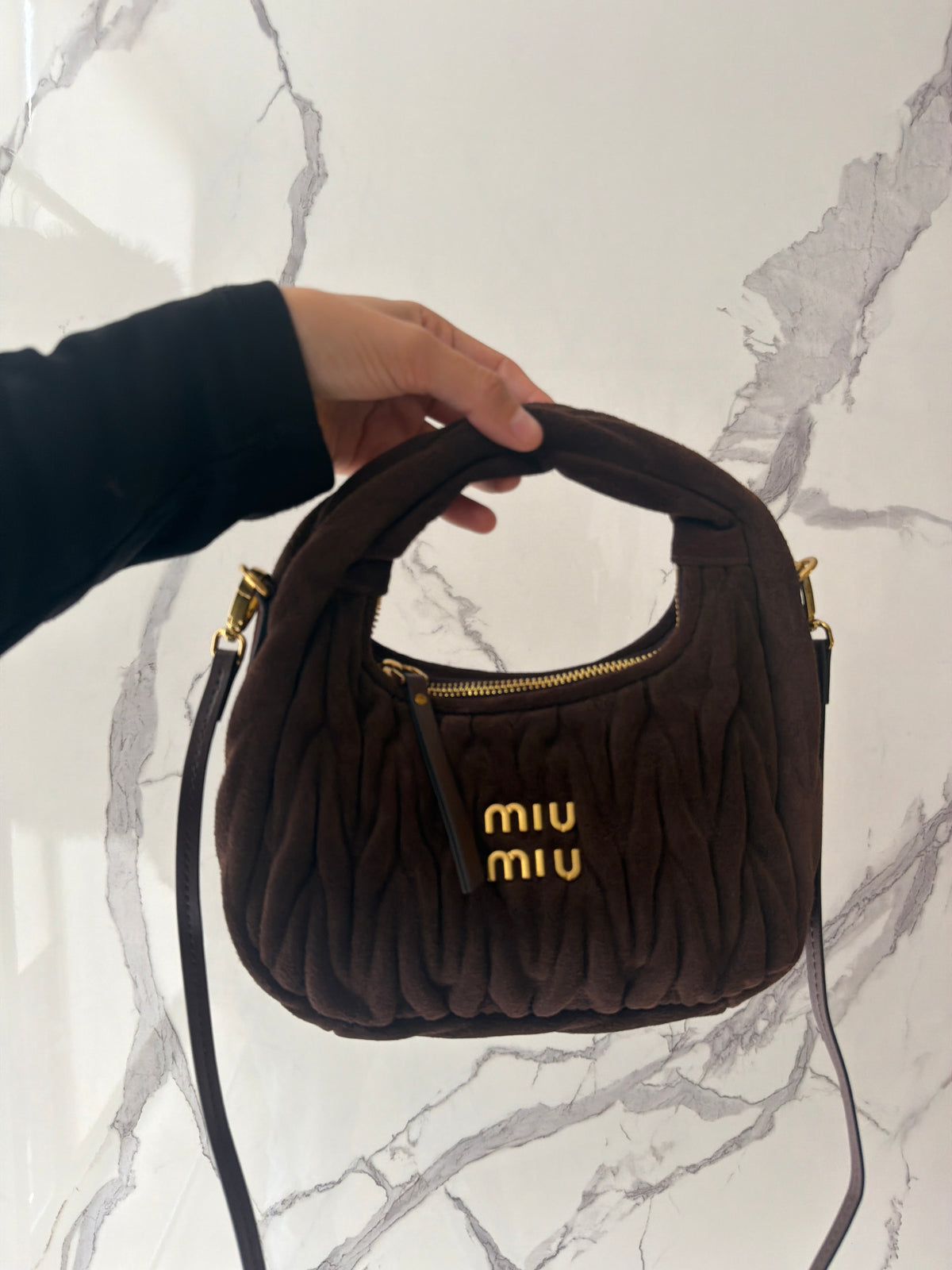 Bolsa Miu Miu café