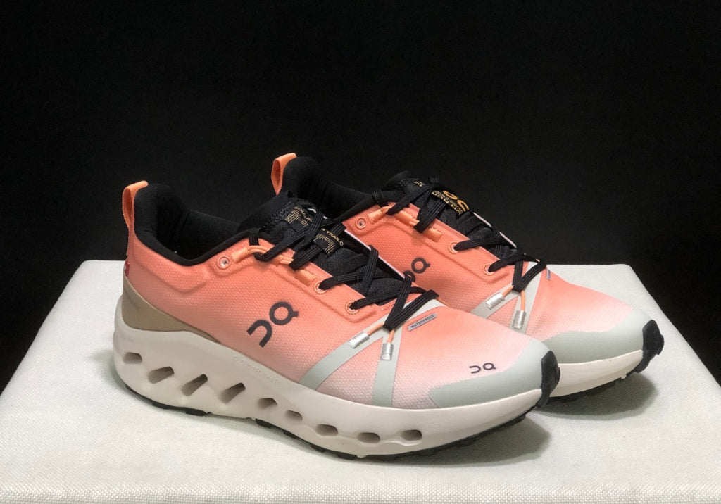 Tenis On Cloud Trail naranja
