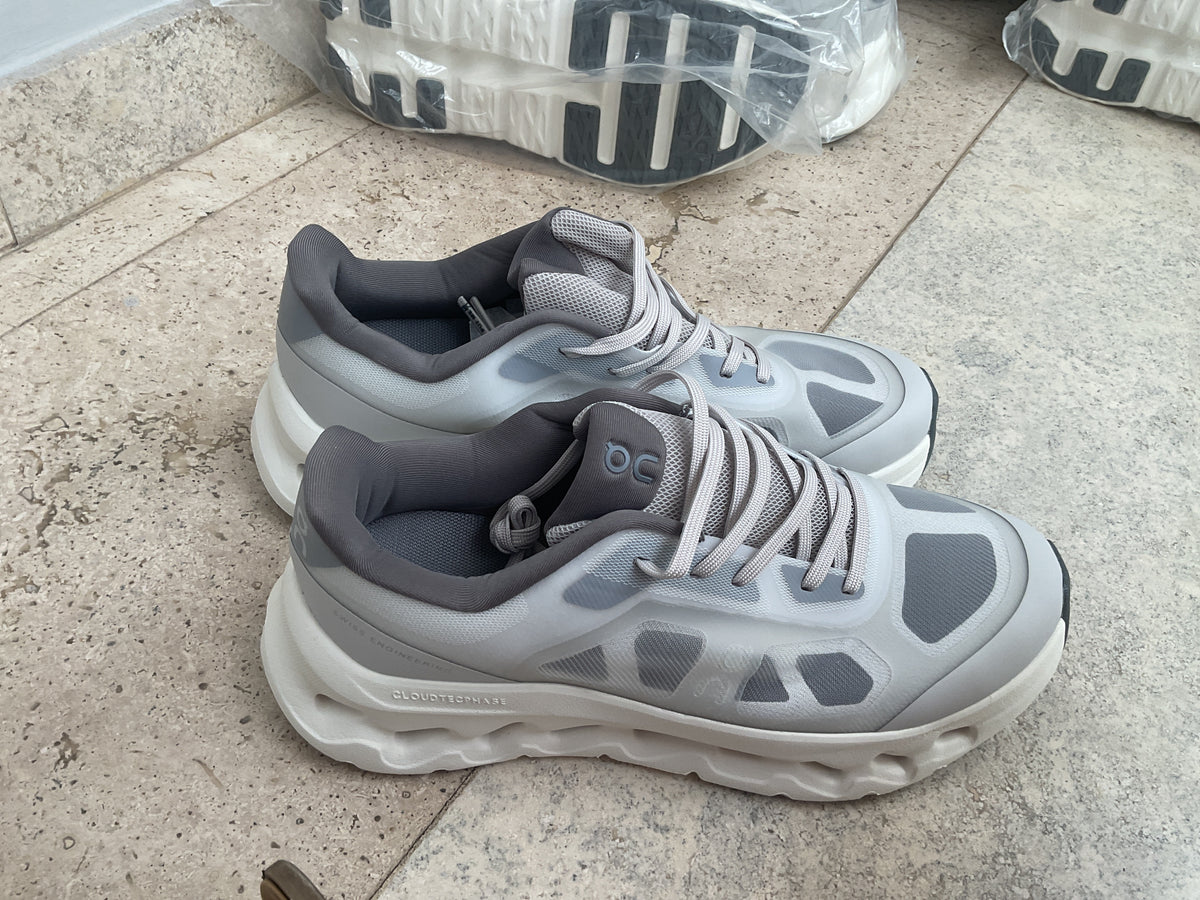 TiLt remix gris