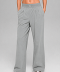 Pantalón alo yoga resorte gris