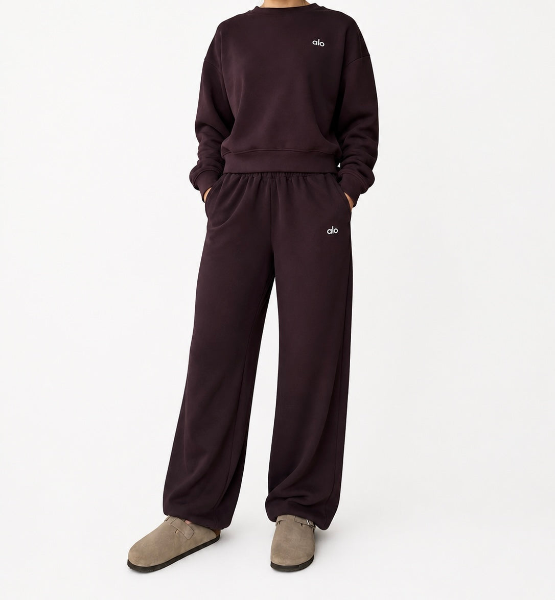 Conjunto Alo yoga vino sudadera y pants