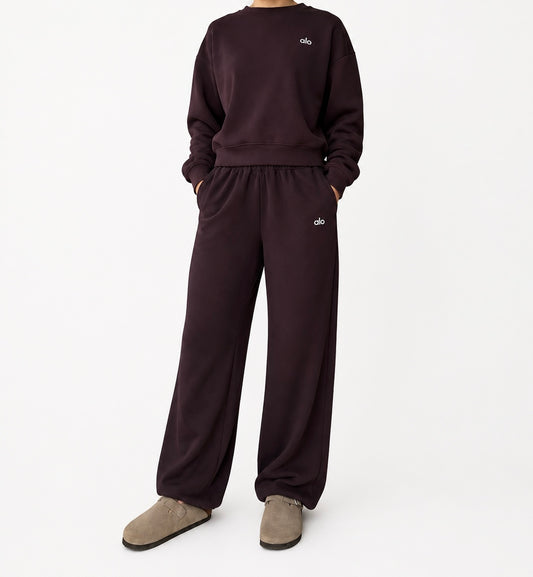 Conjunto Alo yoga vino sudadera y pants