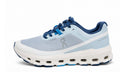 Tenis on Cloud vista azul
