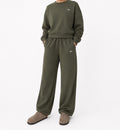Conjunto Alo yoga básico sudadera y pants  verde