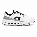Tenis on Cloud on running
