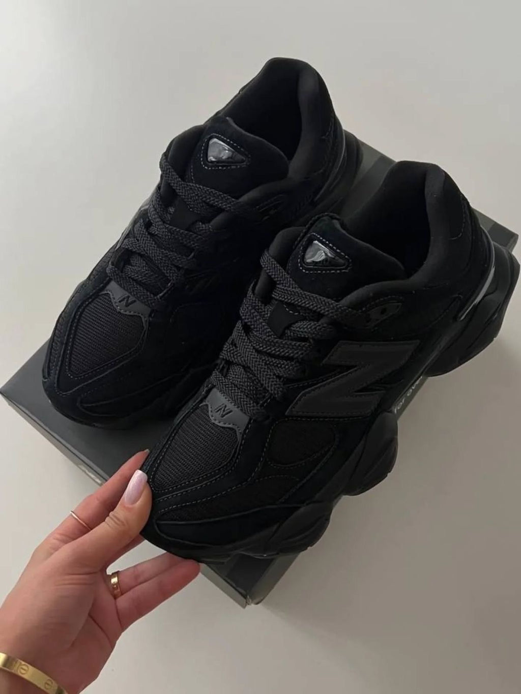 Tenis New balance 9060 negro