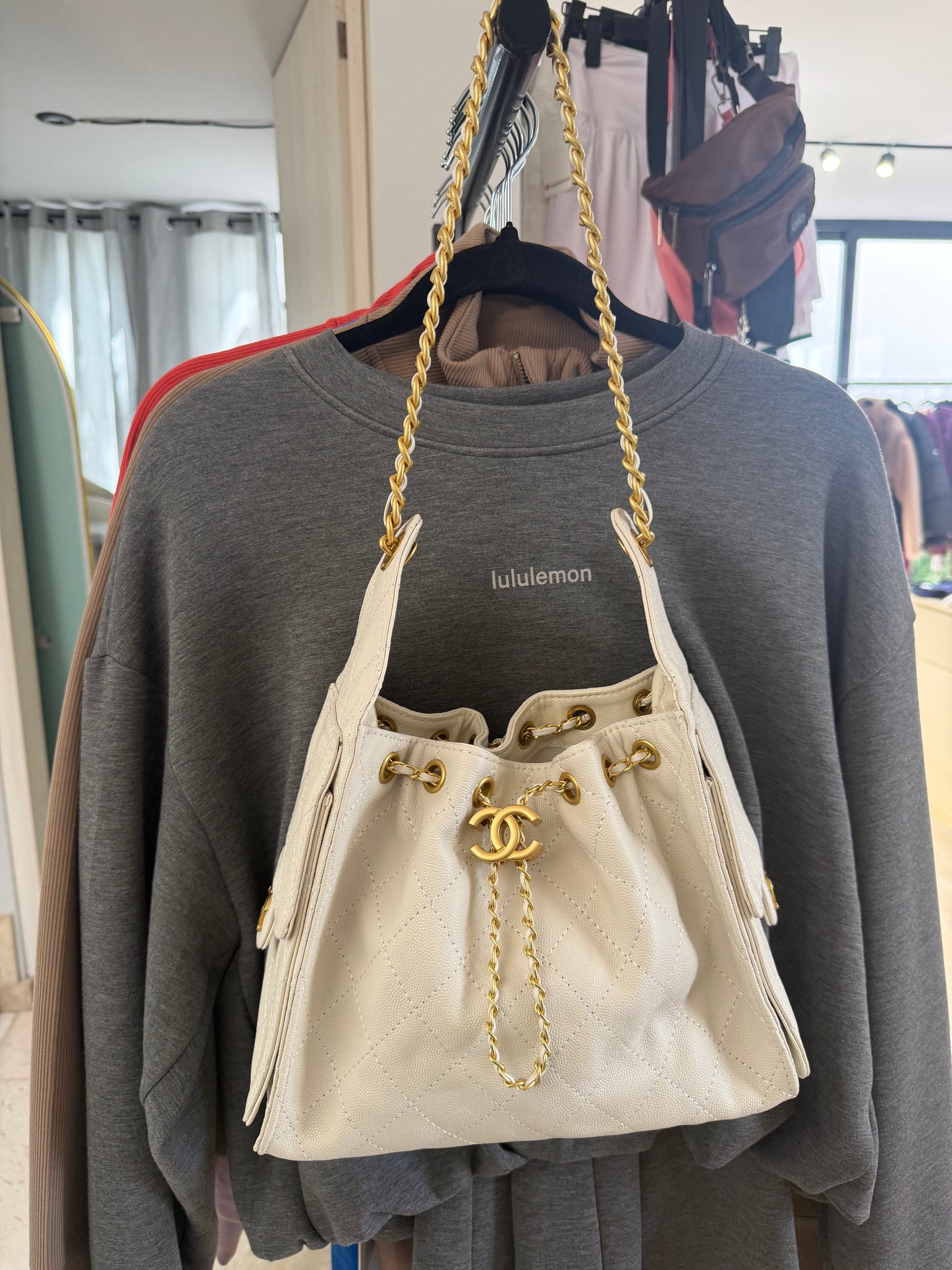 Bolsa Chanel blanca