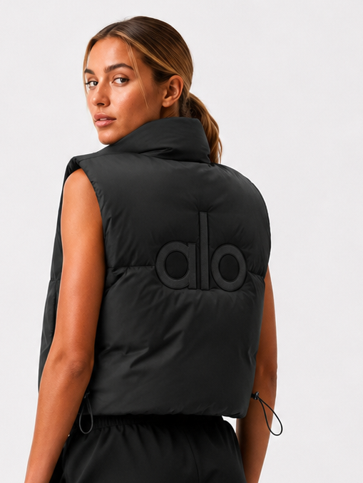 Chaleco Alo yoga  negro bordado