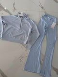 Conjunto lululemon azul cielo