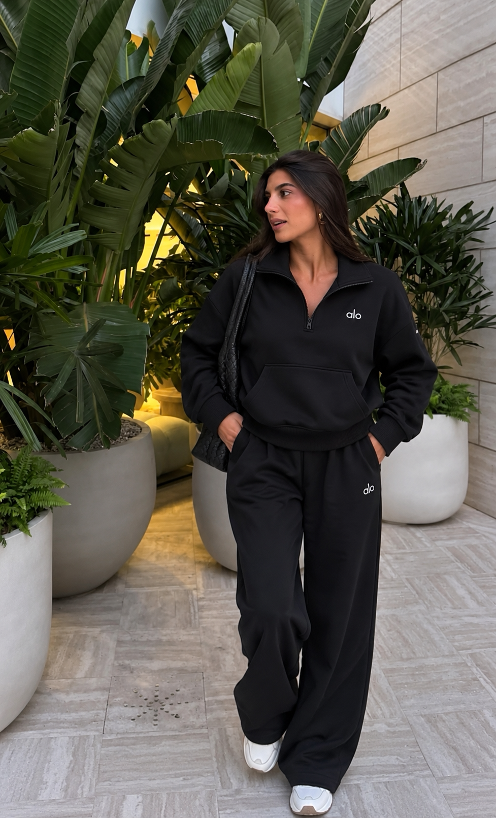 Sudadera Alo yoga medio sierre negra