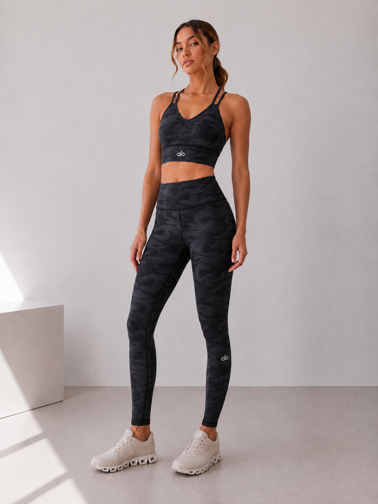 Conjunto Alo yoga animal print