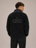 Chamarra borrego Alo yoga caballero logo bordado