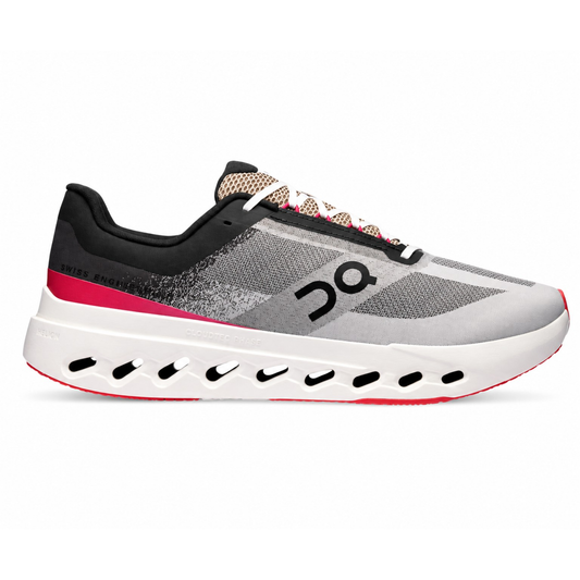 Tenis on Cloud Surfer Max Negro con rojo